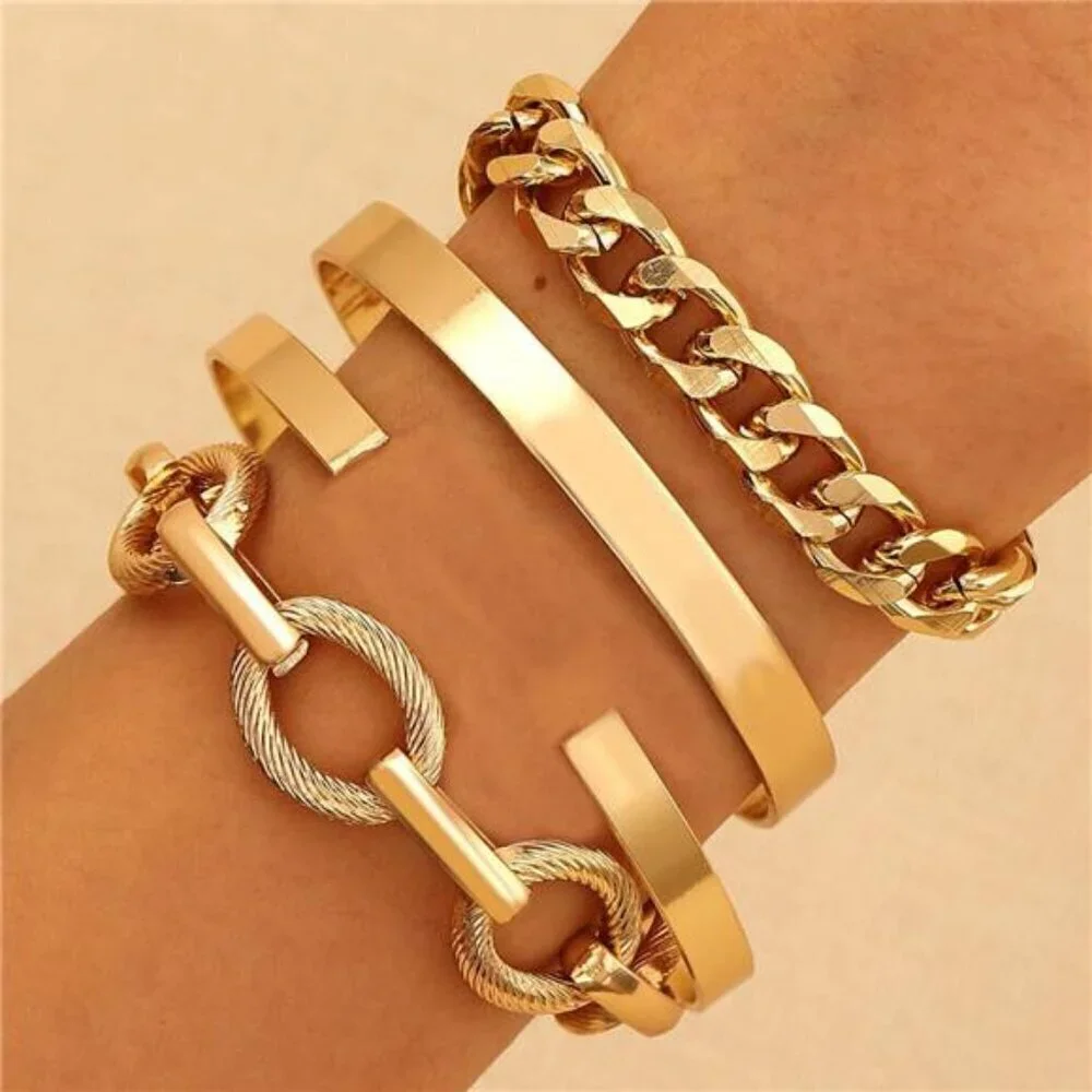 Trendy 4-Piece Gold Bracelet Set for Women – Chunky Chain, Minimalist Cuff